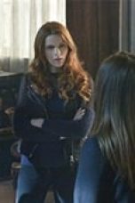 Movie poster: Beauty and the Beast Season 2 Episode 8