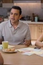 Movie poster: Mind the Malhotras Season 1 Episode 8