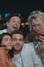 Movie poster: Her Yerde Sen Season 1 Episode 2