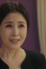 Movie poster: The Golden Spoon Season 1 Episode 12