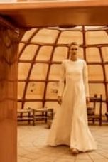 Movie poster: Raised by Wolves Season 1 Episode 4